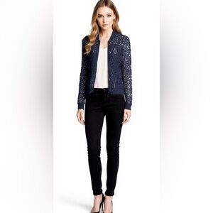 Tahari Lace Bomber Jacket Sz6 Navy